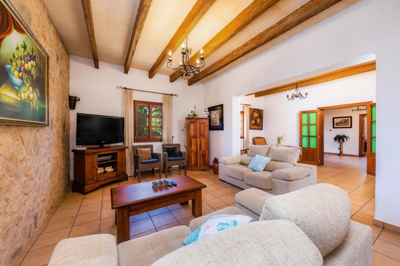 Cas Cuni Villa *
